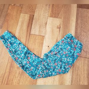 Lularoe spring bloom, floral print leggings O/S